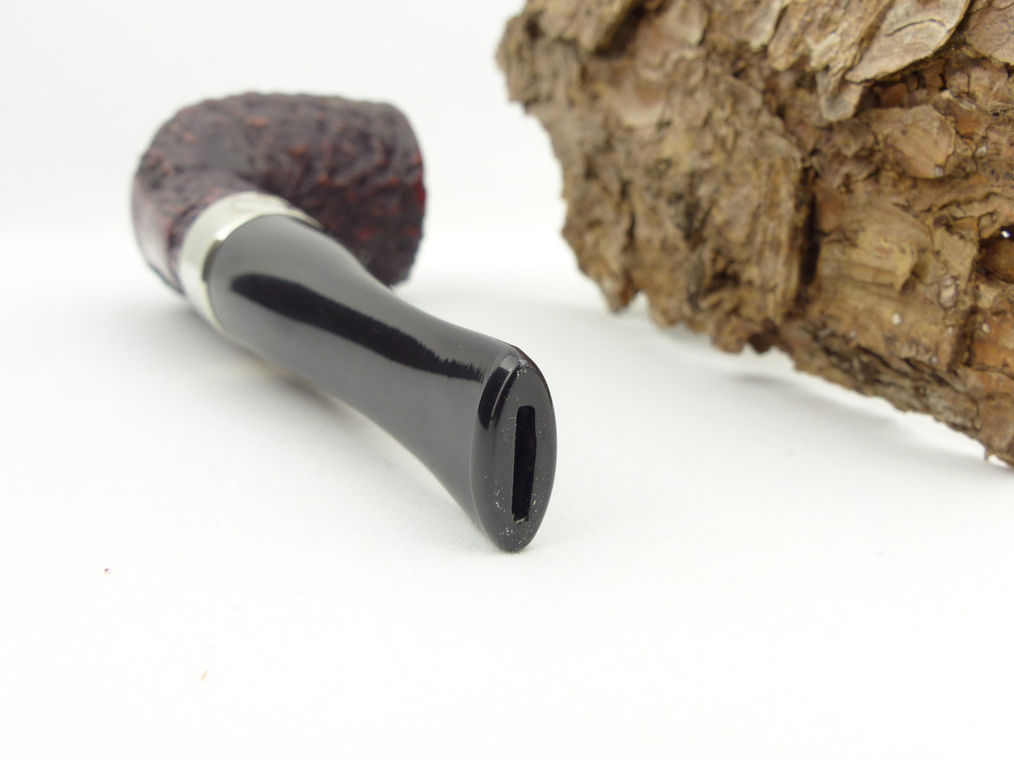 Pipa Peterson Donegal Rocky 107 (9mm)